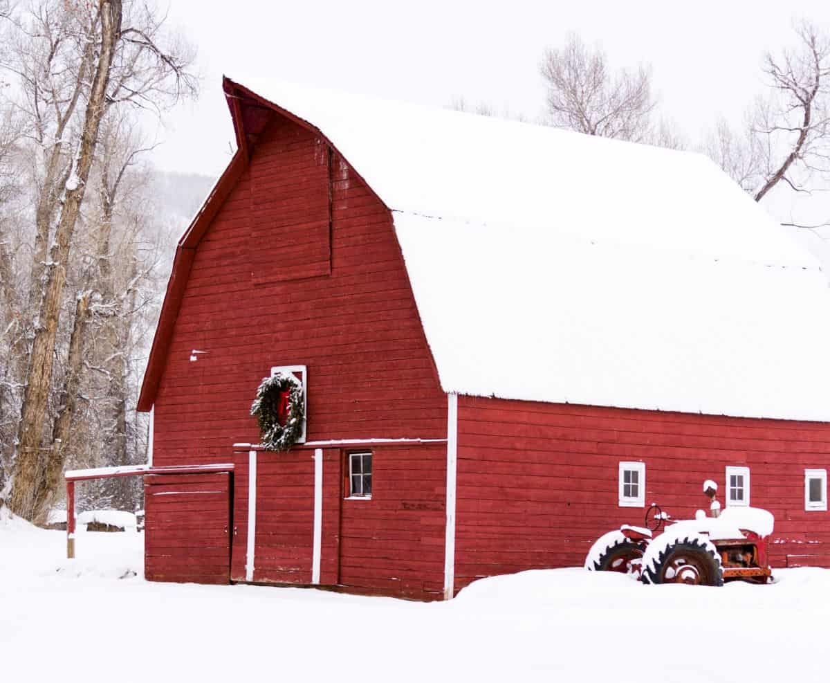 red barn in the snow